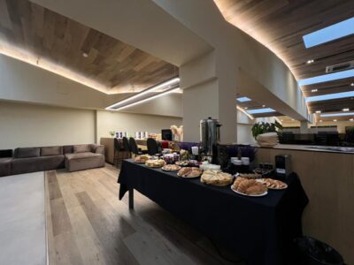 Новогодняя сказка для детей в конференц-зале